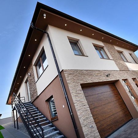 Apartmany Virbo Врбов Экстерьер фото